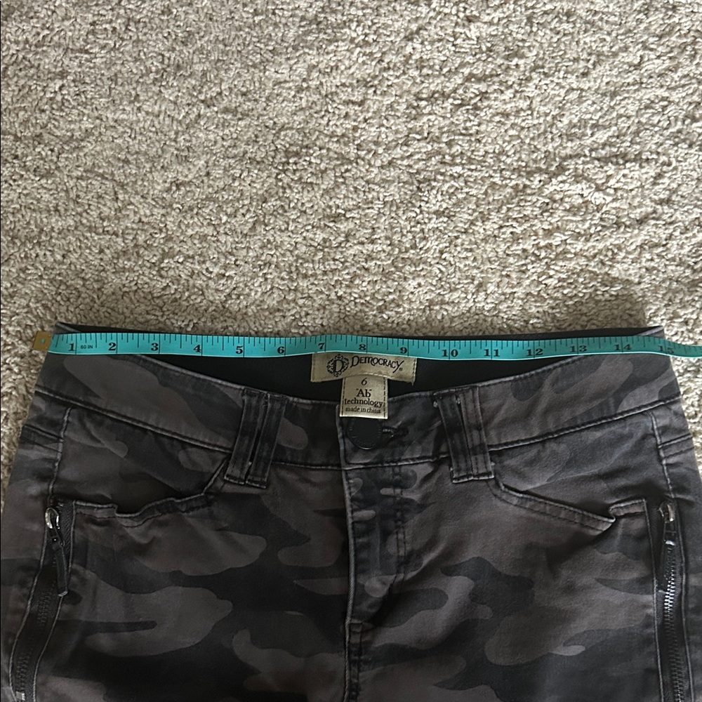 Democracy Camouflage Skinny Jeans - Picture 3 of 6